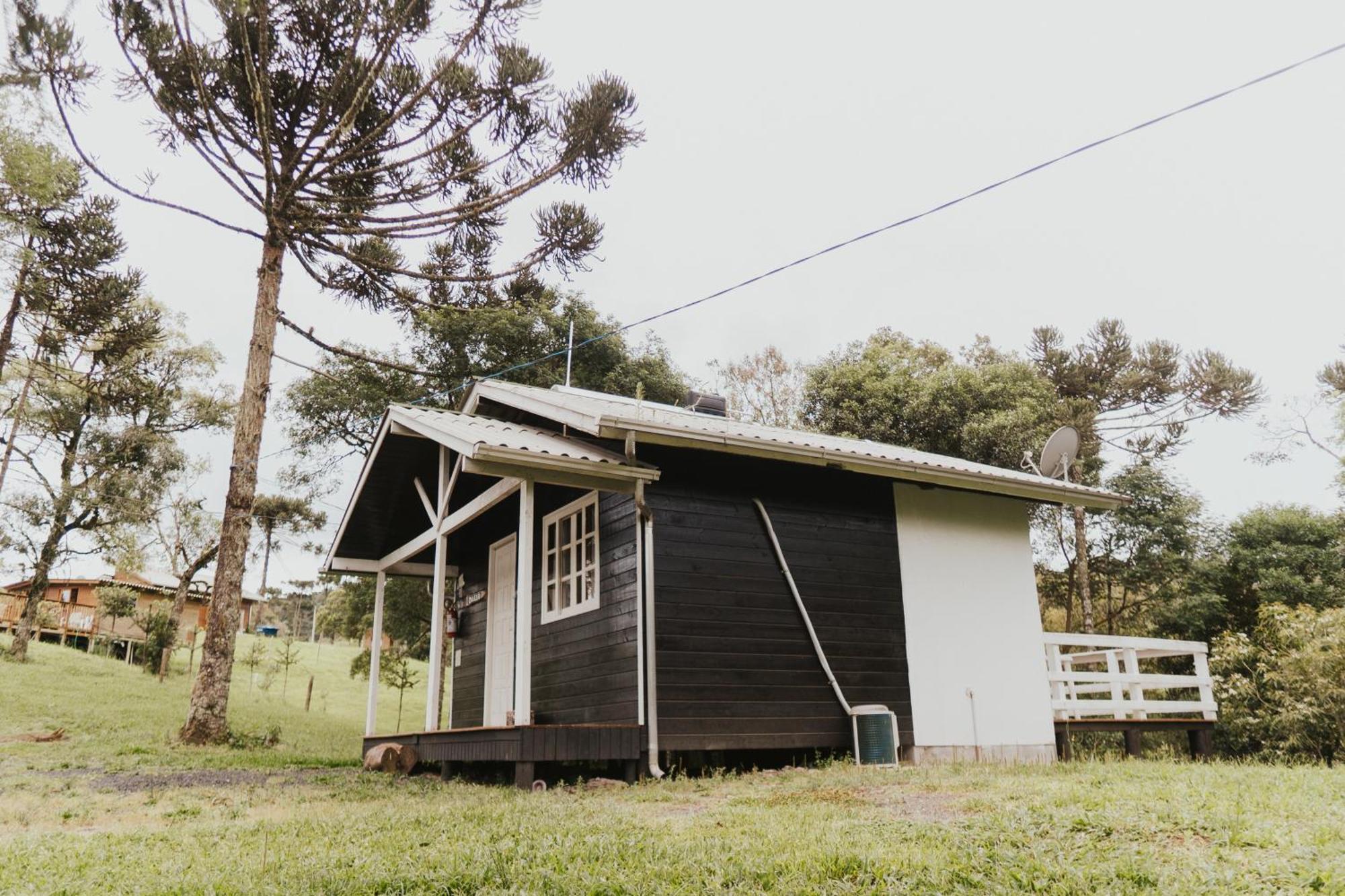 Pousada Recanto Do Lobo Chales Em Urubici Exterior photo